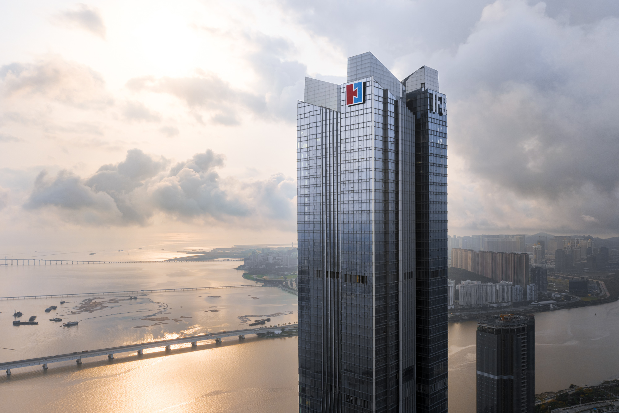 珠海IFC国际金融中心大厦 | 办公空间 | 案例中心 | 上海康业建筑设计有限公司-Skydesign